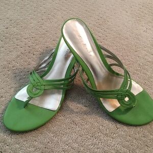 Kelly & Katie sandals